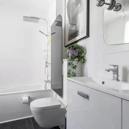 דירה Cozy 1-bedroom Metro At Your Doorstep With Eiffel Tower View!